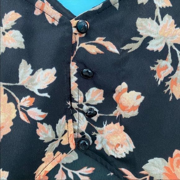 JACK B | Floral Pinup Style Dress - Picture 5 of 9